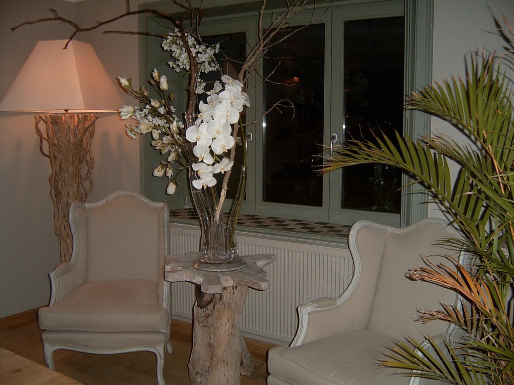 B&B Silentium Tielt Eksteriør billede